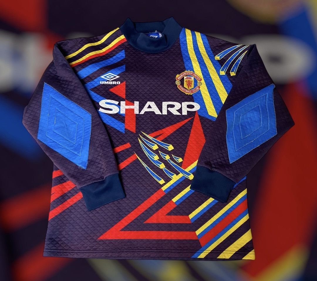 Umbro Umbro x Manchester United Vintage Goalkeeper Size US S / EU 44-46 / 1 - 1 Thumbnail