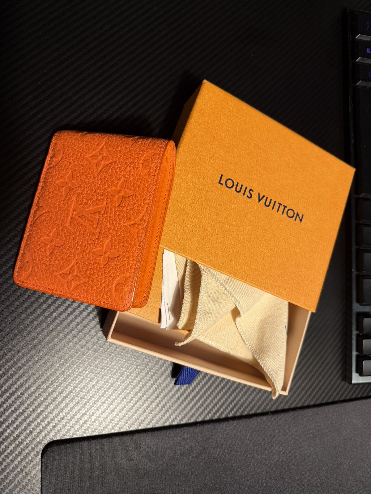 Louis Vuitton Louis Vuitton Slender Wallet Size ONE SIZE - 8 Thumbnail