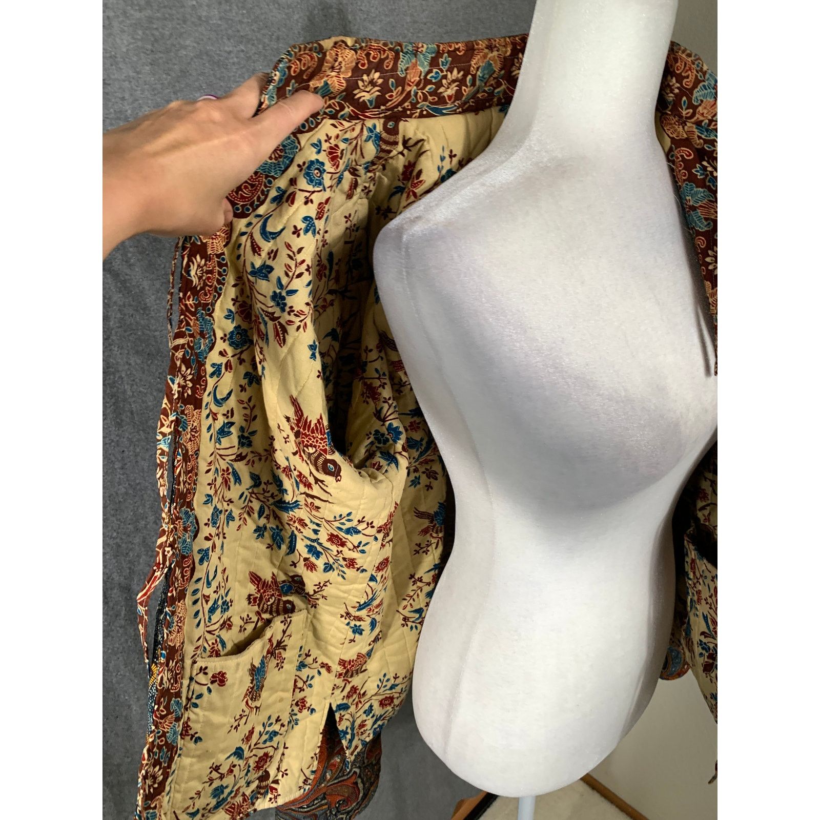 Other Womens Paisley Print Long Sleeve Blouse Size Medium Size M / US 6-8 / IT 42-44 - 4 Thumbnail