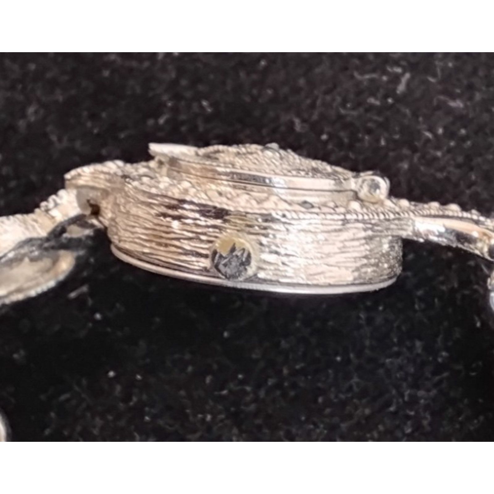 Other Judith Ashley Ladies Watch Swan Bracelet Hearts Silver VTG Size ONE SIZE - 7 Thumbnail
