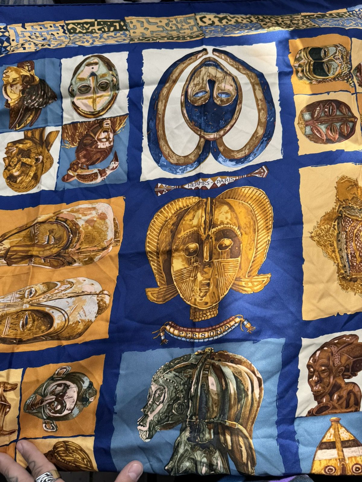 Hermes Hermes persona silk scarf rare Size ONE SIZE - 2 Thumbnail