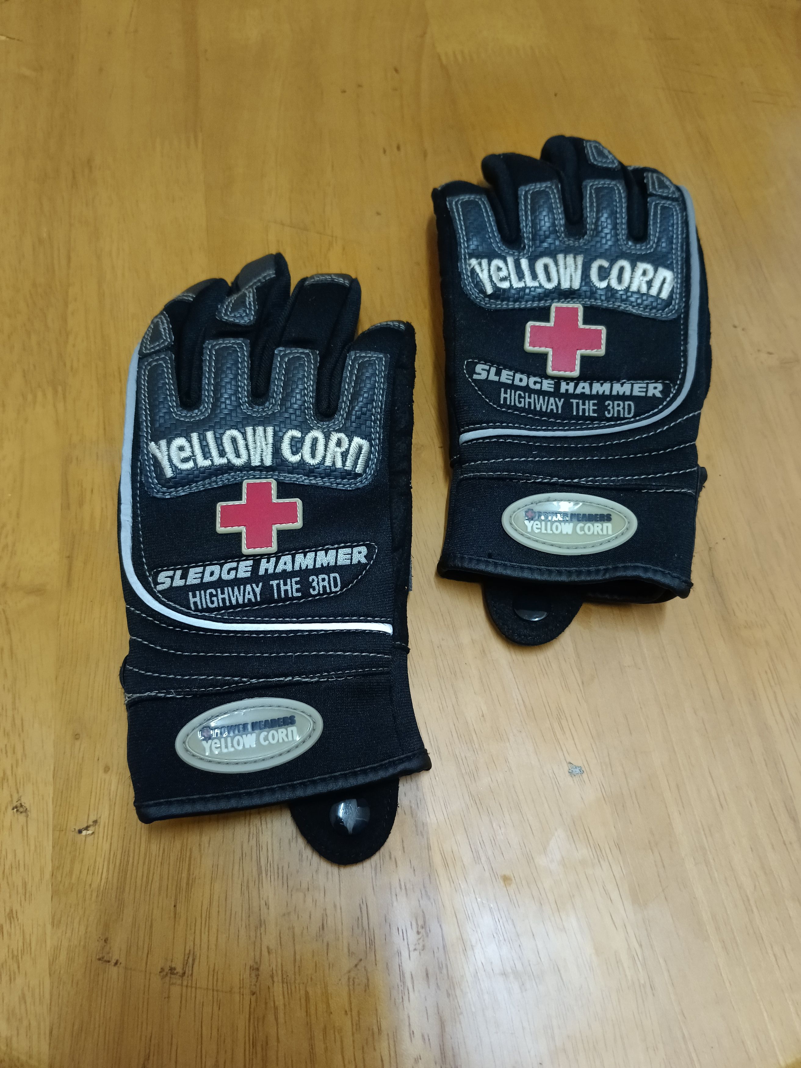 Sports Specialties × YELLOW CORN YELLOW CORN GLOVES (SIZE S) Size ONE SIZE - 3 Thumbnail