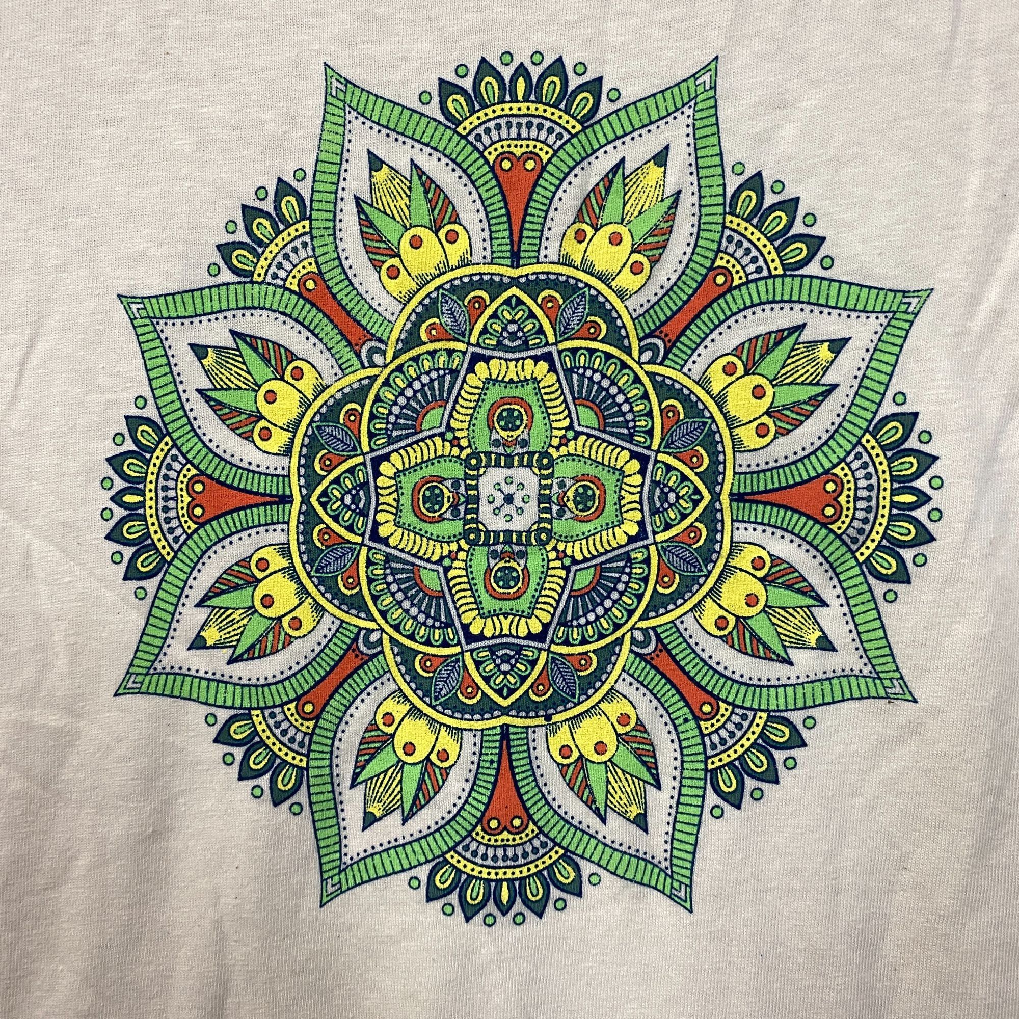 Junk Food Floral Bee Mandala Psychedelisch Frauen T-Shirt Small Size S / US 4 / IT 40 - 2 Thumbnail