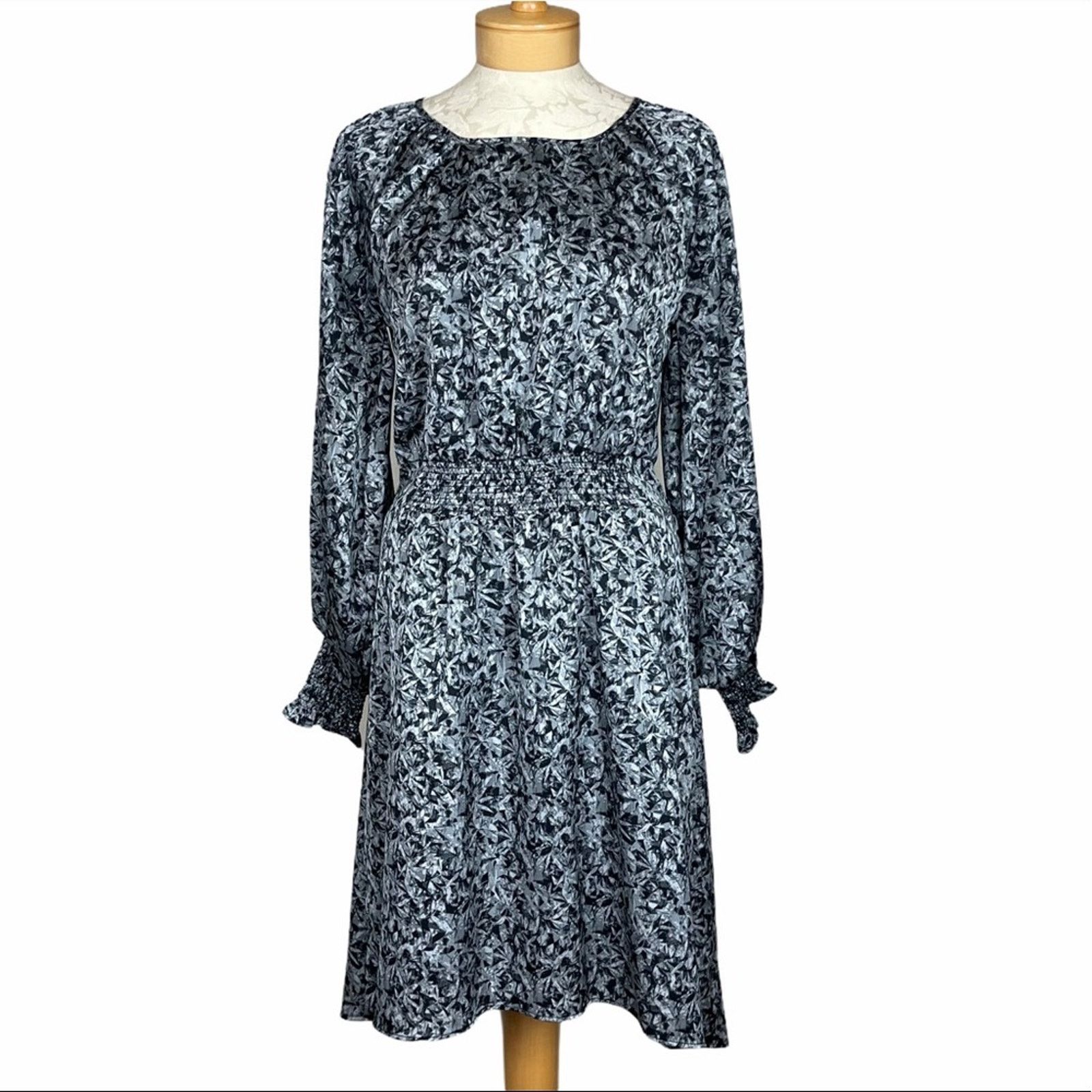 Halston H by Halston Long Sleeve Leaf Print Dress Gray M Size M / US 6-8 / IT 42-44 - 1 Thumbnail
