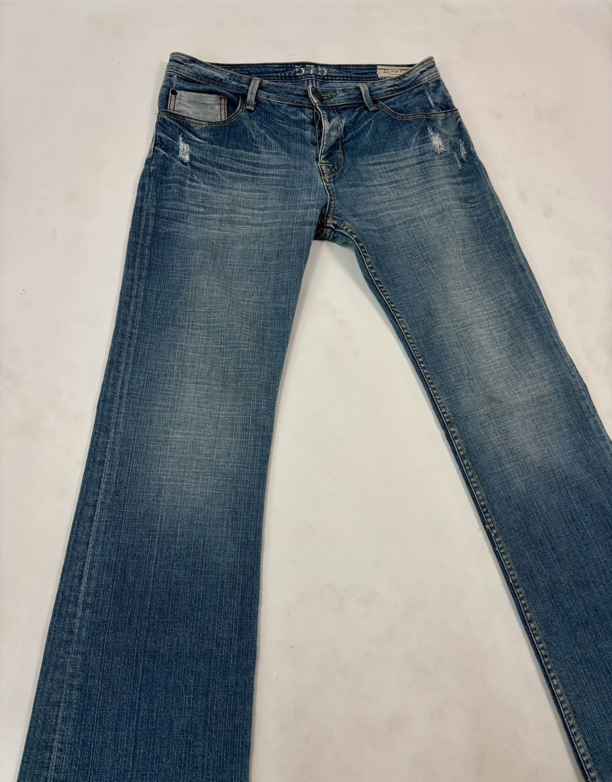 Other 2000s 575 Los Angeles Rigid Bootcut Light Wash Jeans Size US 32 / EU 48 - 2 Thumbnail