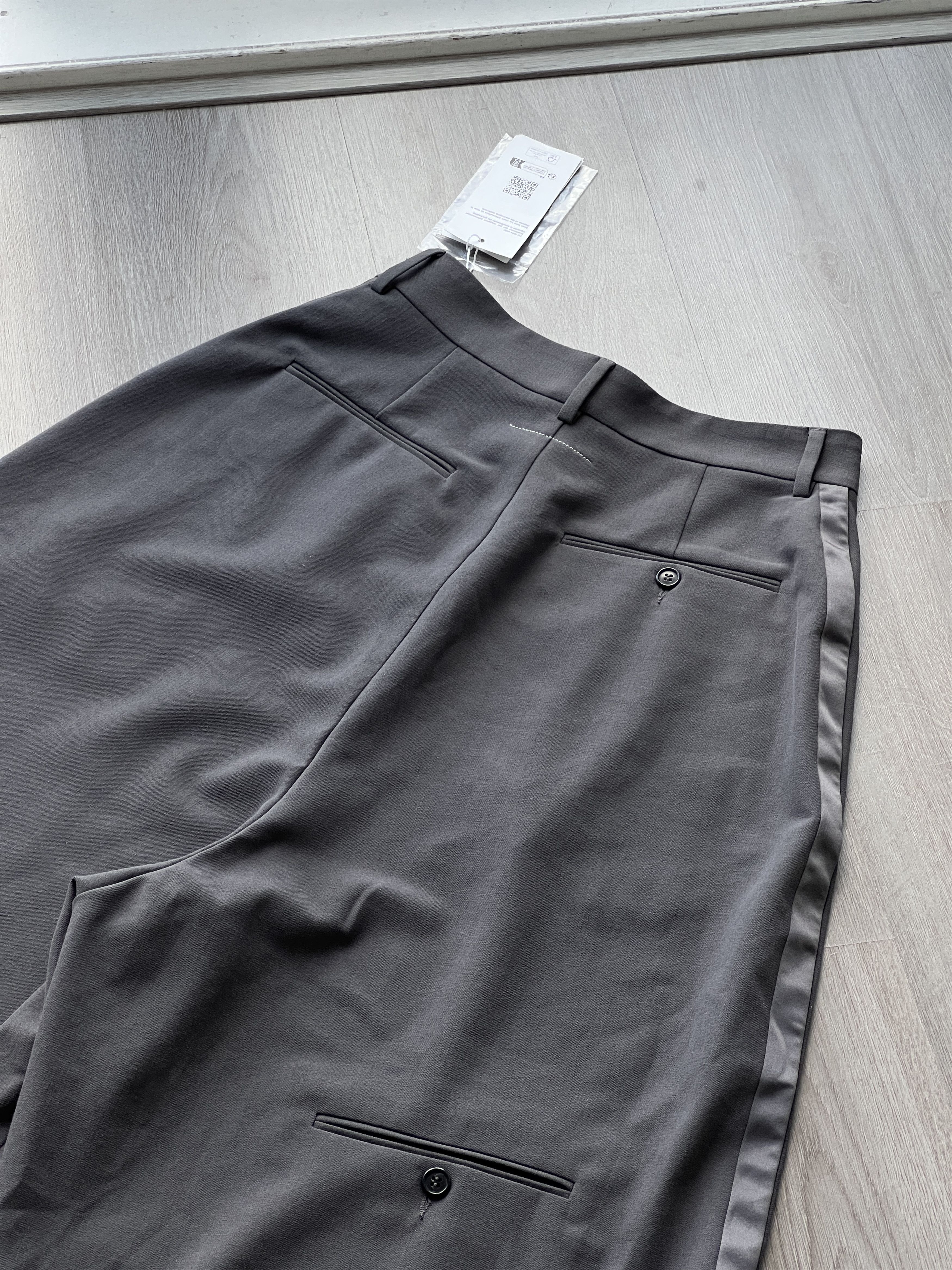 Maison Margiela MM6 Maison Margiela Tailoring Wool Canvas Trousers Grey Size 30" / US 8 / IT 44 - 7 Thumbnail