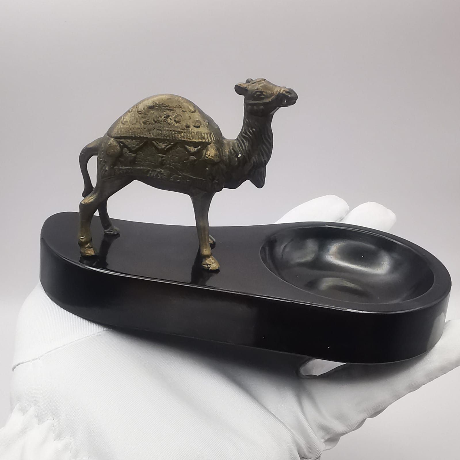 Vintage USSR Vintage Ashtray Limited Edition bronze Alloy Plastic Size ONE SIZE - 1 Thumbnail