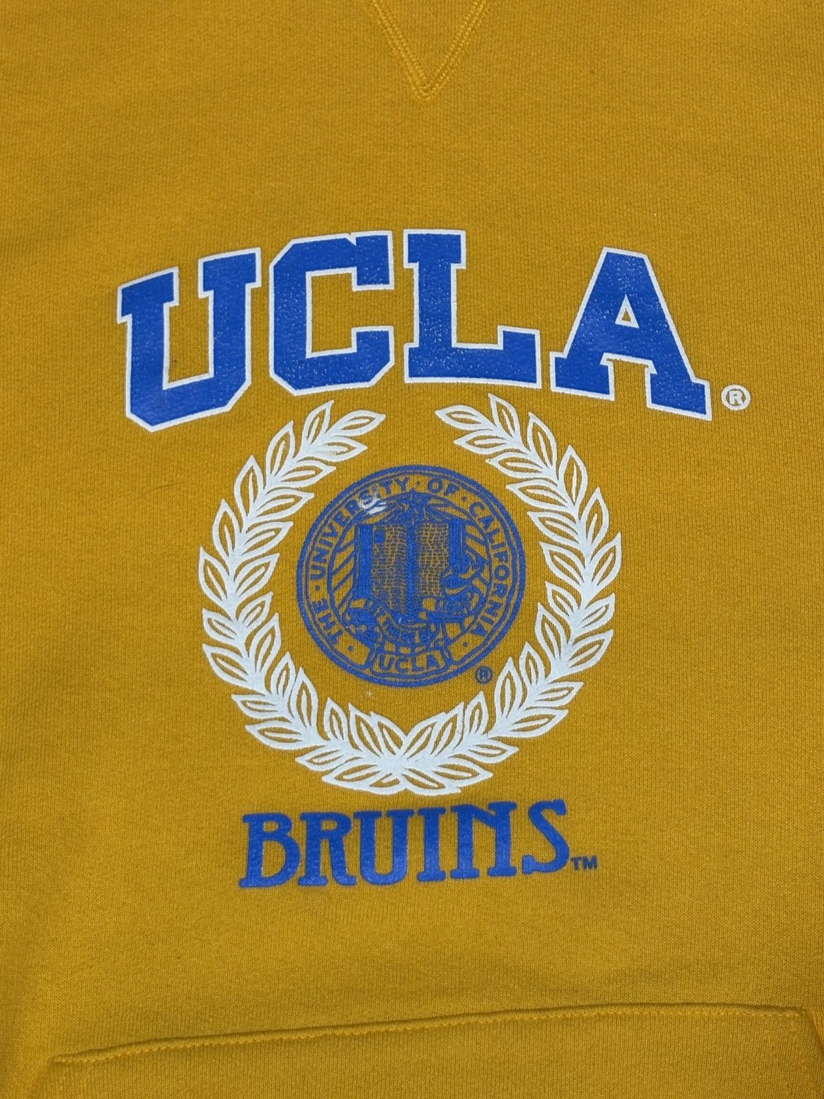 NCAA Vintage 2000s Russel Ath. UCLA College Hoodie Size 2XL 0565 Size US L / EU 52-54 / 3 - 4 Thumbnail