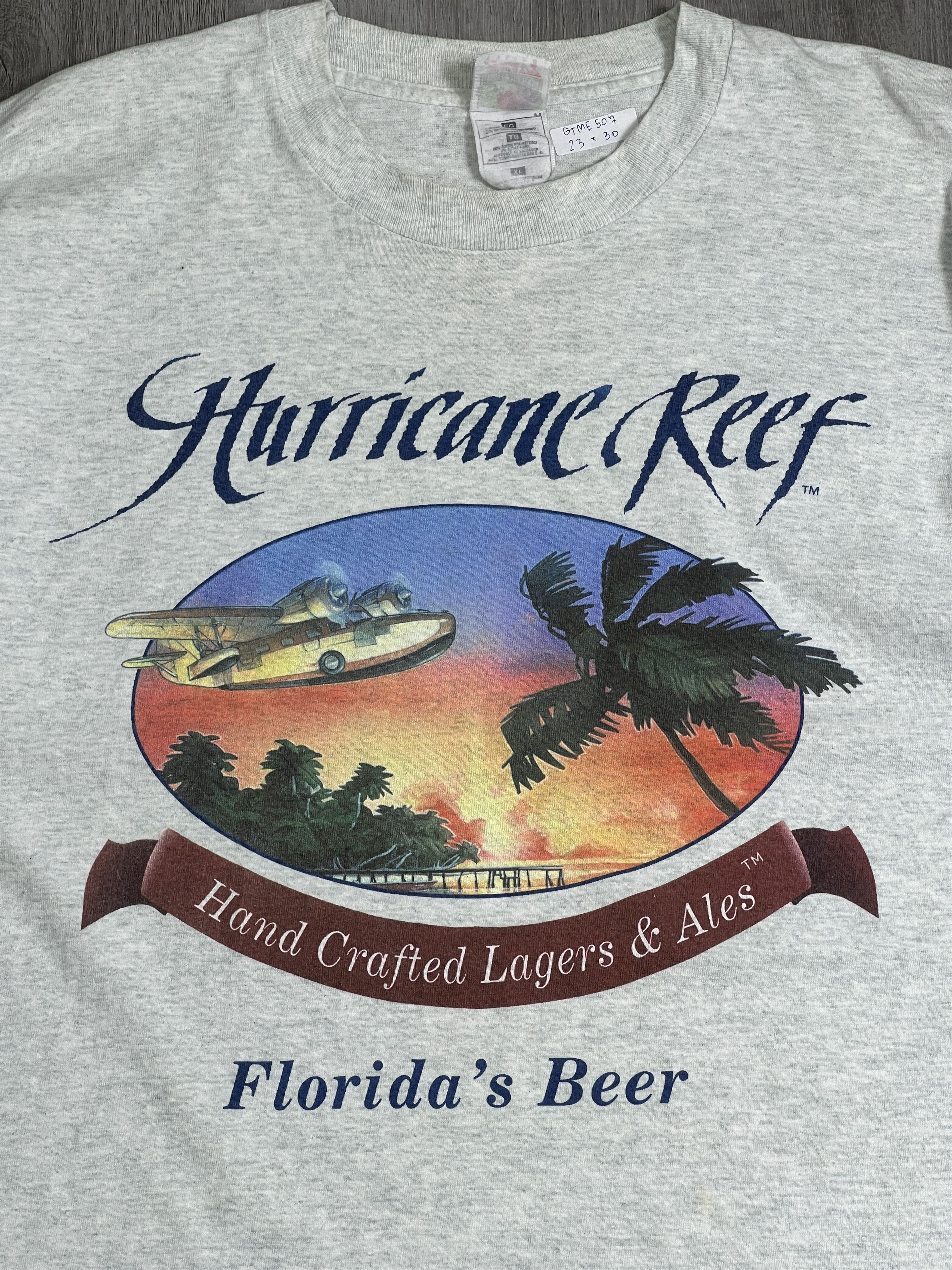 Vintage Vintage 90s Hurricane Reef Promo Graphic Tee (XL) GTME507 Size US XL / EU 56 / 4 - 2 Thumbnail