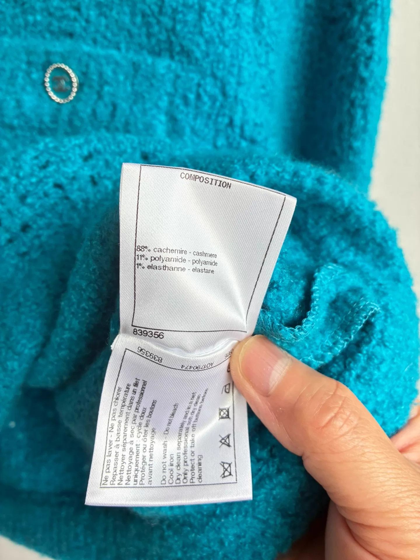 Chanel Chanel Teddy Cashmere Cardigan Blue Women's Size 36 Short Size XS / US 0-2 / IT 36-38 - 7 Thumbnail