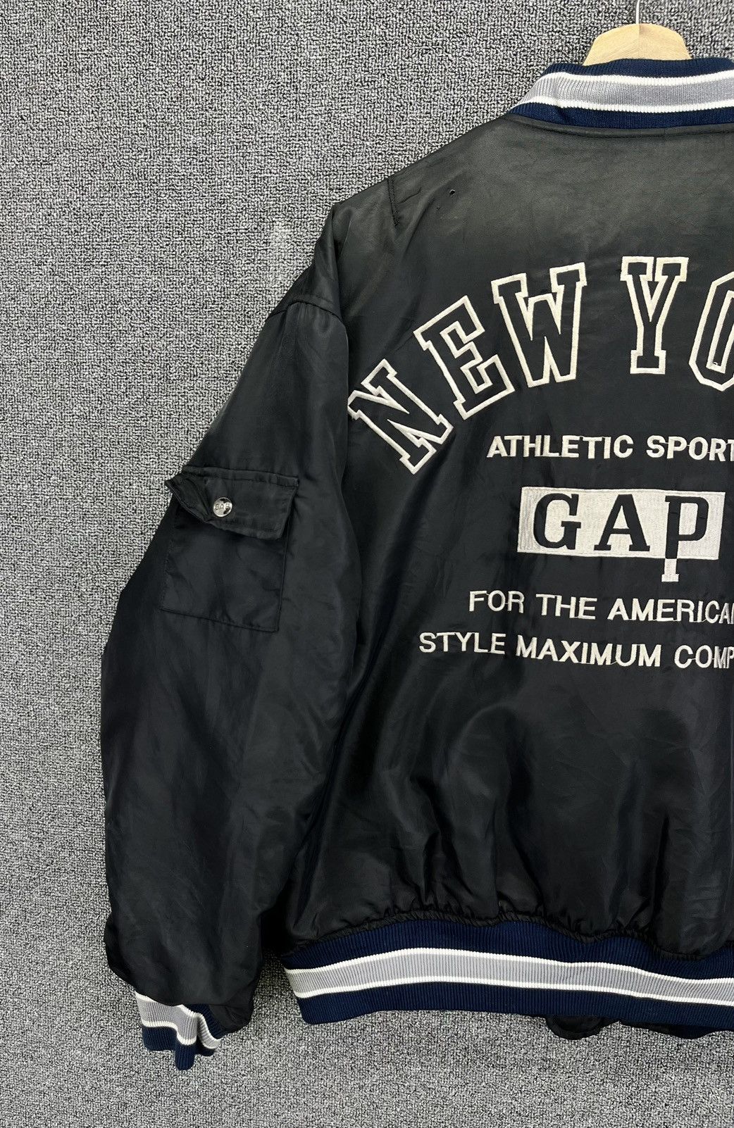 Gap Gap New York Rare Zip Up Varsity Jacket Size US L / EU 52-54 / 3 - 3 Thumbnail