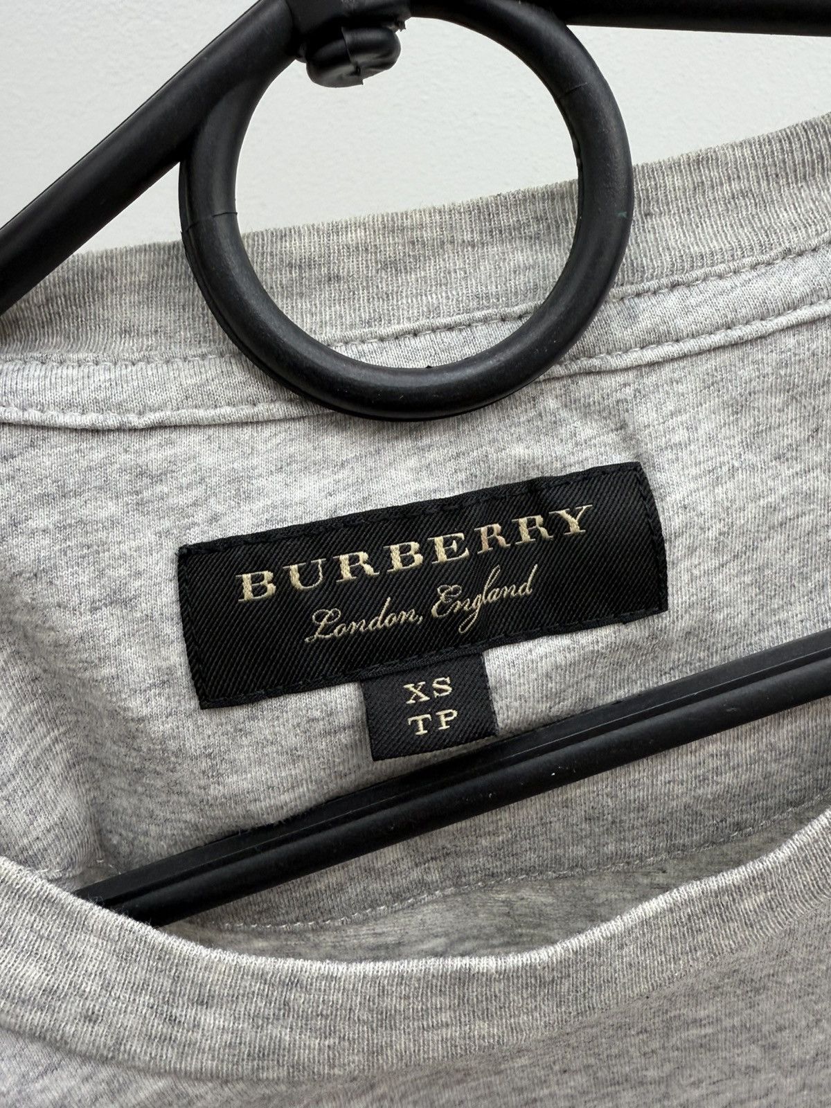 Burberry Burberry Bird Police Embroidered Cotton Tee T-shirt Size US XS / EU 42 / 0 - 4 Thumbnail