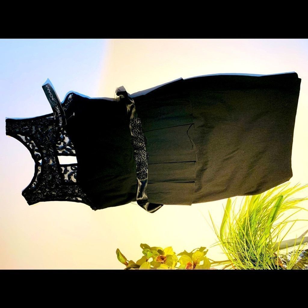 Sweaty Betty Betsy & Adam BN black dress size 10 Size L / US 10 / IT 46 - 1 Thumbnail
