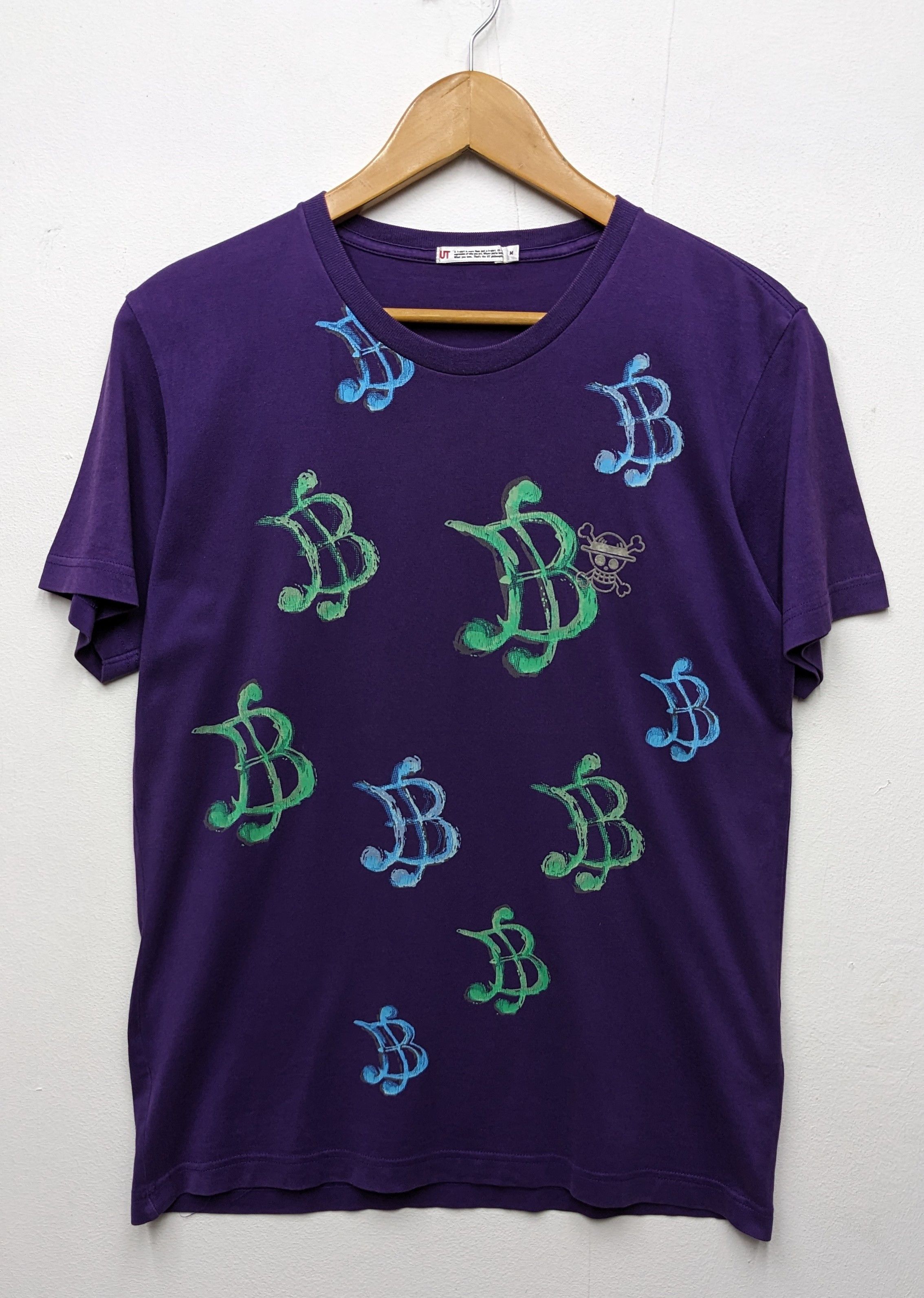 Anime Uniqlo X One Piece Anime Tshirt Size US M / EU 48-50 / 2 - 1 Thumbnail