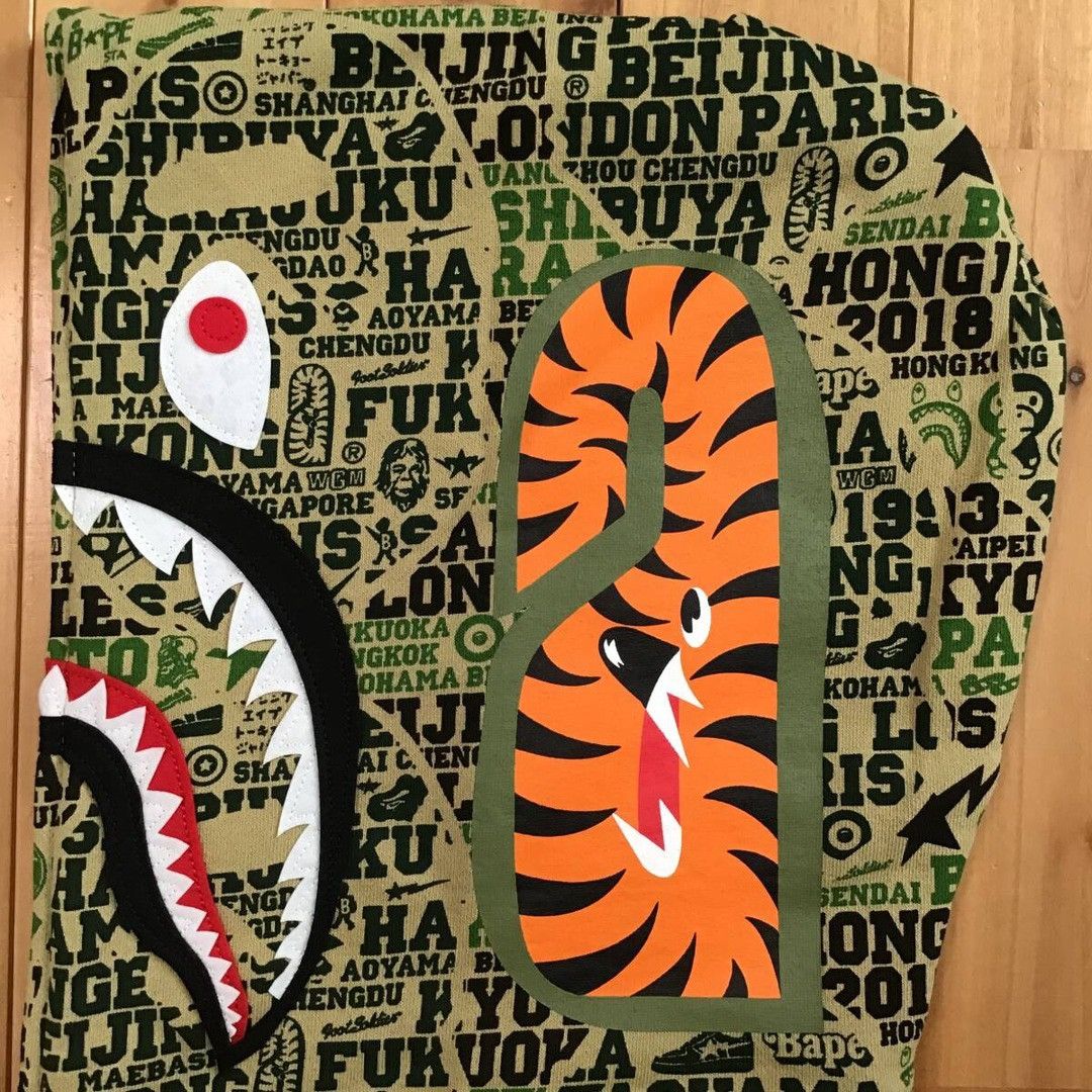 Bape BAPE XXV CITIES CAMO shark full zip hoodie a bathing ape Size US L / EU 52-54 / 3 - 5 Thumbnail