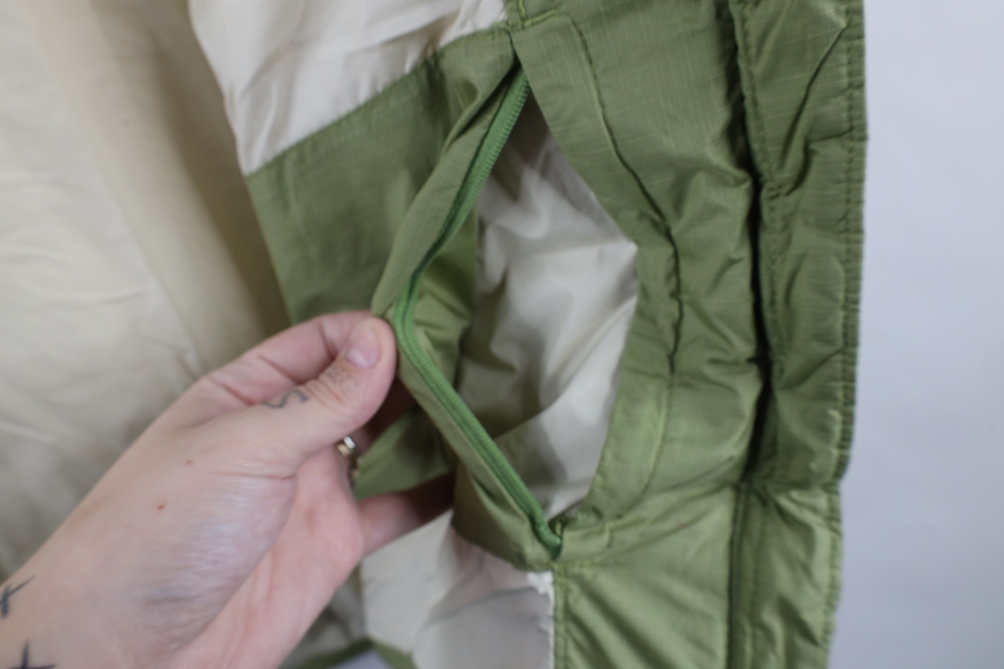 Vintage Vintage Woolrich Full Zip Insulated Puffer Vest Jacket Green Size XXL / US 16-18 / IT 52-54 - 11 Thumbnail