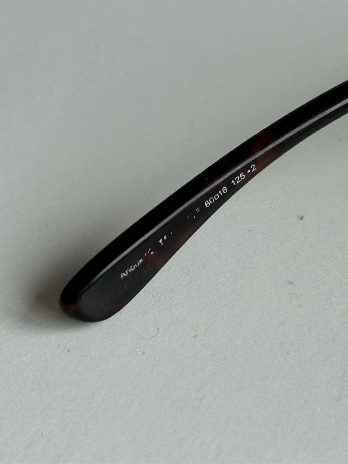 Designer × Tom Ford Tom Ford oval sunglasses designer luxury old money classy y2k Size ONE SIZE - 7 Thumbnail