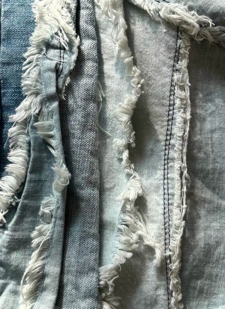 Nozomi Ishiguro Nozomi Ishiguro SS13 Runway Distressed Denim Vest Size M / US 6-8 / IT 42-44 - 8 Thumbnail