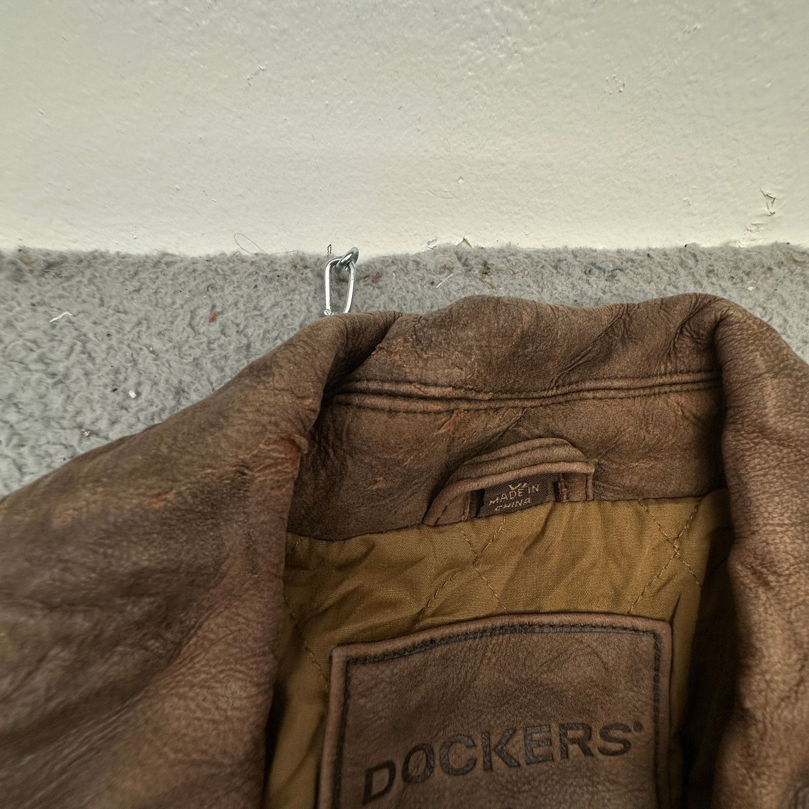 Dockers Vintage Dockers Brown Distressed Leather Coat Men XL Trench Size US XL / EU 56 / 4 - 9 Thumbnail