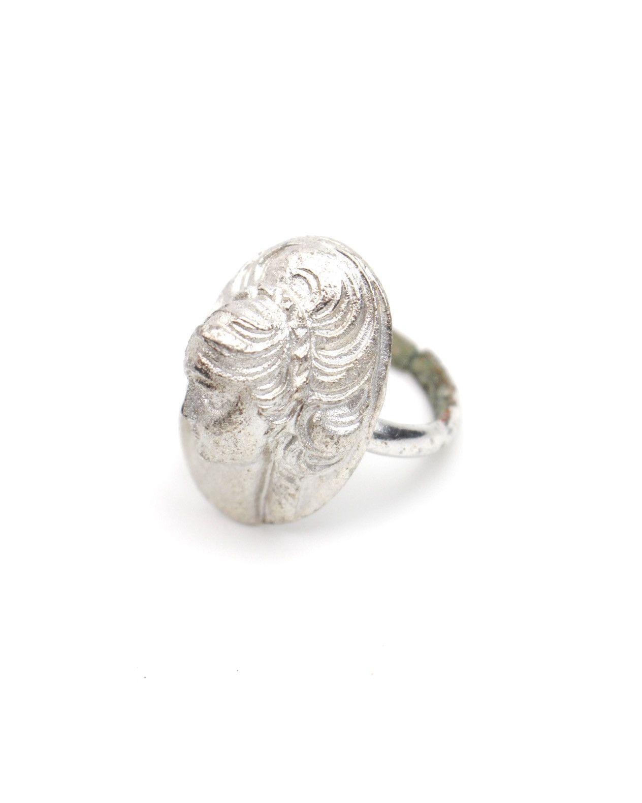 2000S JAPANESE MADE SCULPTED LADY CAMEO RING
