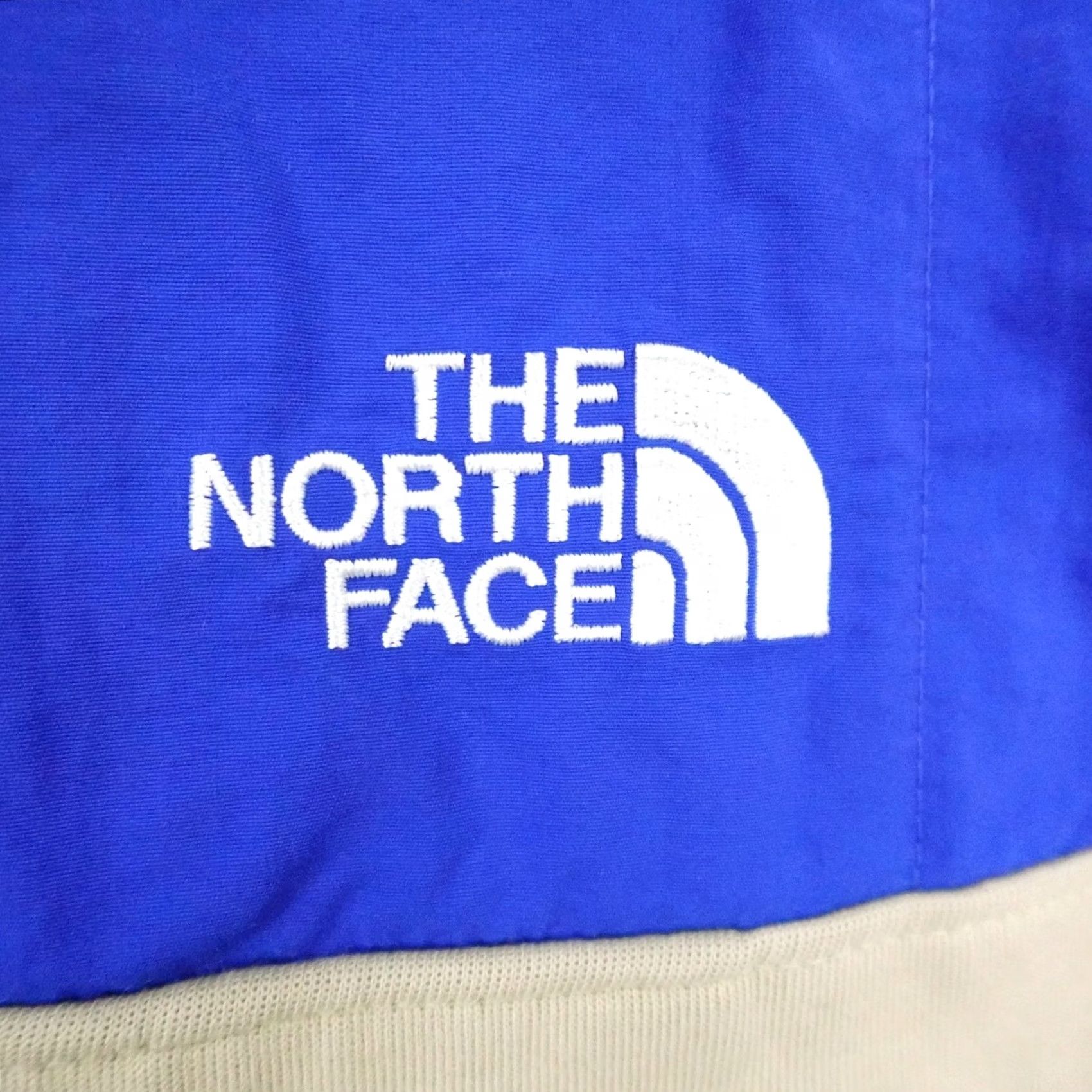 The North Face North Face Jacket Mens S Blue Beige 1/4 Zip Pullover Windbreaker Anorak Coat Size US S / EU 44-46 / 1 - 4 Thumbnail