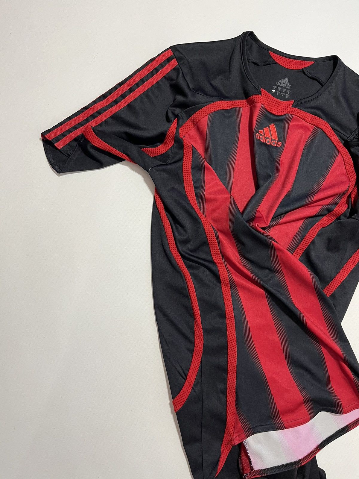 Adidas Vintage 2000’s Adidas Milan Jersey BLOKE CORE Y2K Kaka Size US M / EU 48-50 / 2 - 10 Thumbnail