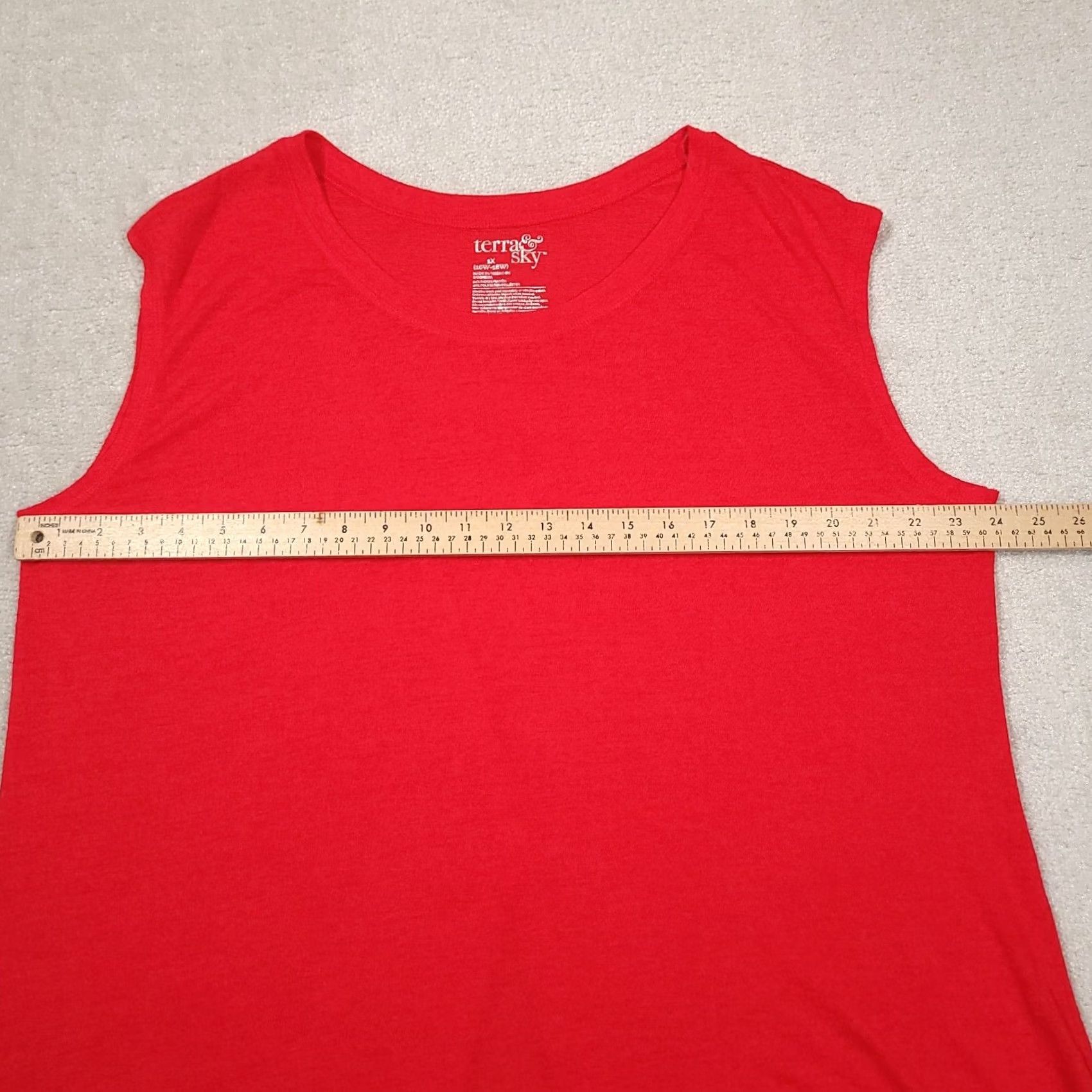 Vintage Terra&Sky Blouse Womens 1X Red Sleeveless Scoop Neck Slit Back Floral Casual Plus SizeMade in Indonesia Size XL / US 12-14 / IT 48-50 - 3 Thumbnail