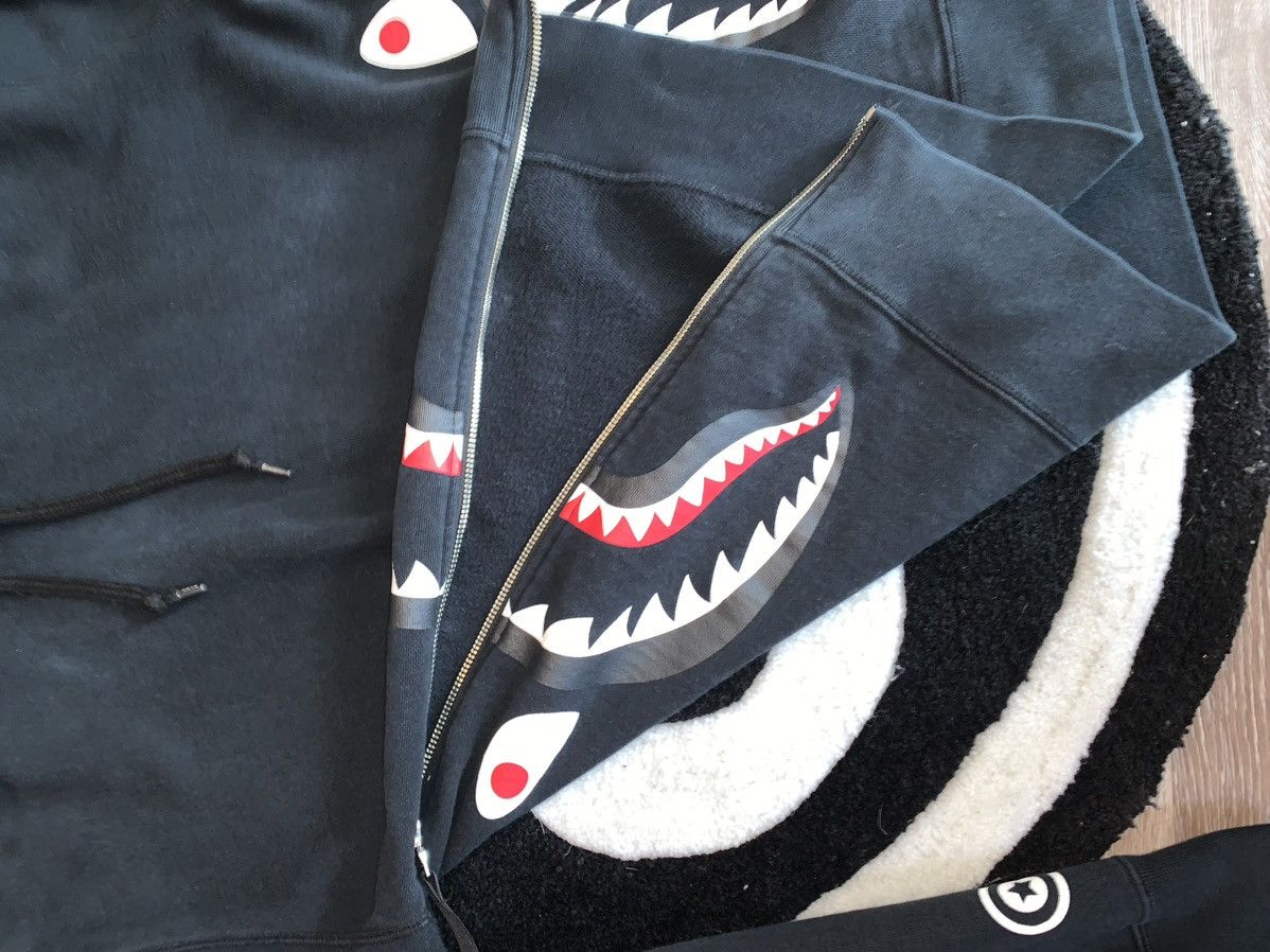 Bape Shark Pullover Hoodie Size US XL / EU 56 / 4 - 5 Thumbnail