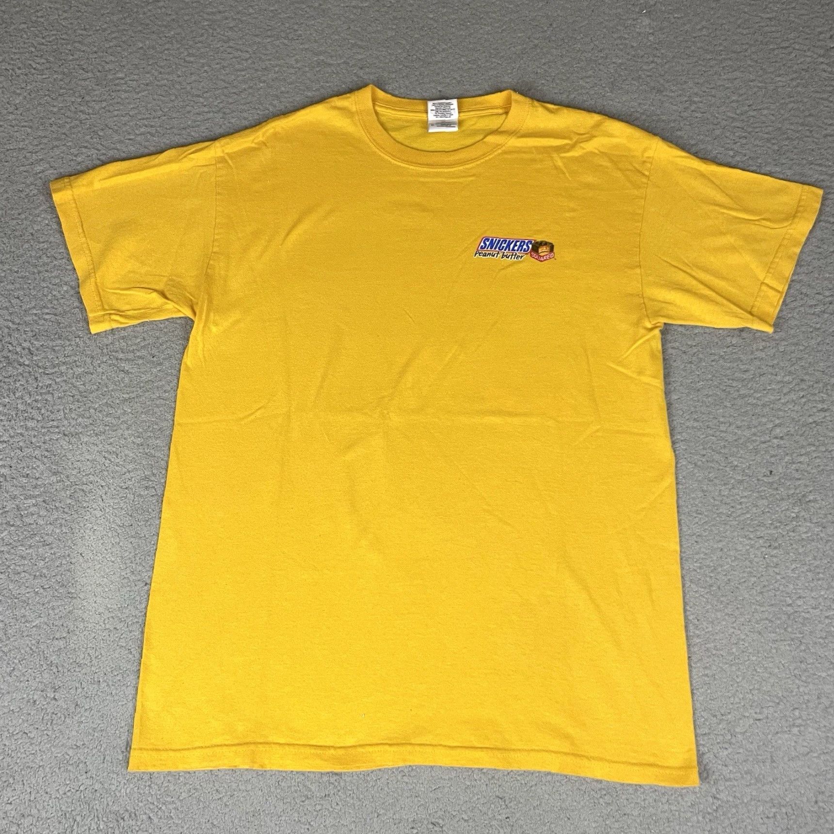 Vintage VINTAGE Snickers T Shirt Adult M Yellow Peanut Butter y2k Snack Candy Tee M Mens Size US M / EU 48-50 / 2 - 7 Thumbnail