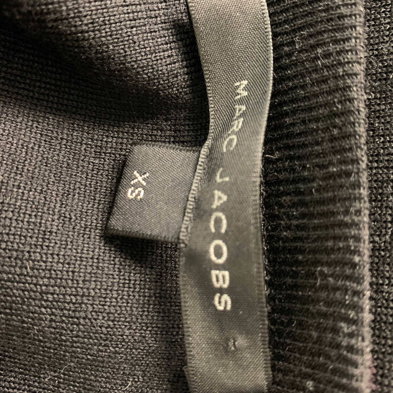 Marc Jacobs Size XS Black Applique Wool Blend Crew-Neck Pullover Size XS / US 0-2 / IT 36-38 - 4 Thumbnail