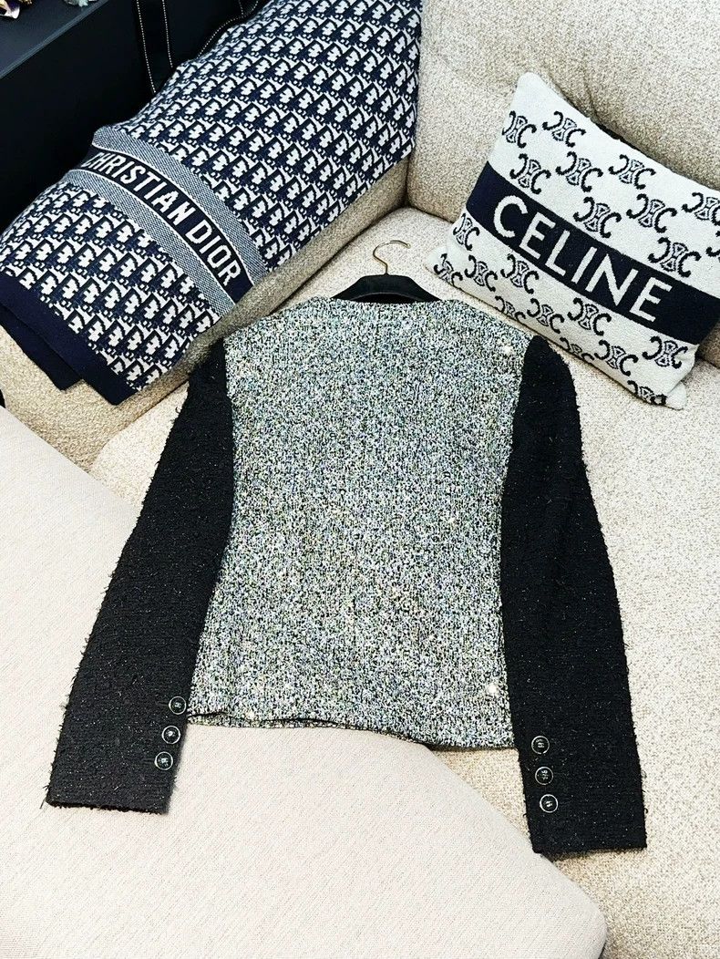 Chanel Chanel 21B autumn and winter preview silver 36-size sequin Size XS / US 0-2 / IT 36-38 - 3 Thumbnail