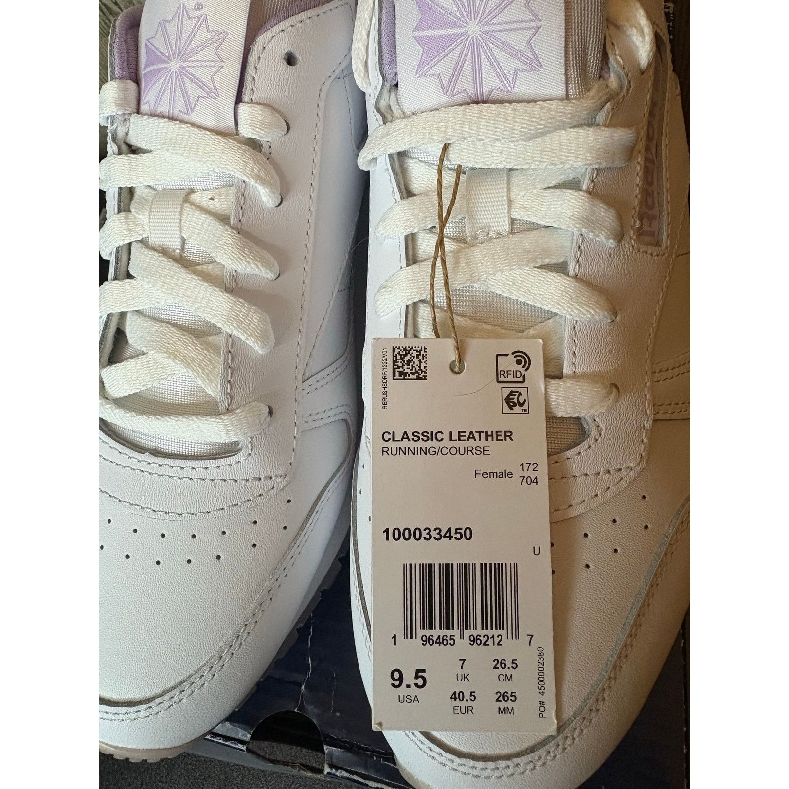 Reebok NWT 9.5W - Classic Leather Reebok Running Shoe (wht/purple) Size US 9.5 / IT 39.5 - 6 Thumbnail
