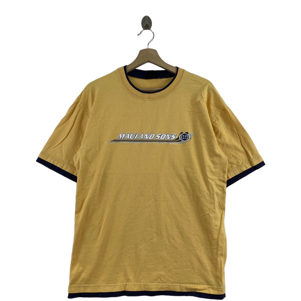 Maui and Sons × Vintage Vintage 90s MAUI AND SONS Surf Brand Print Yellow Short Size US XXL / EU 58 / 5 - 1 Thumbnail