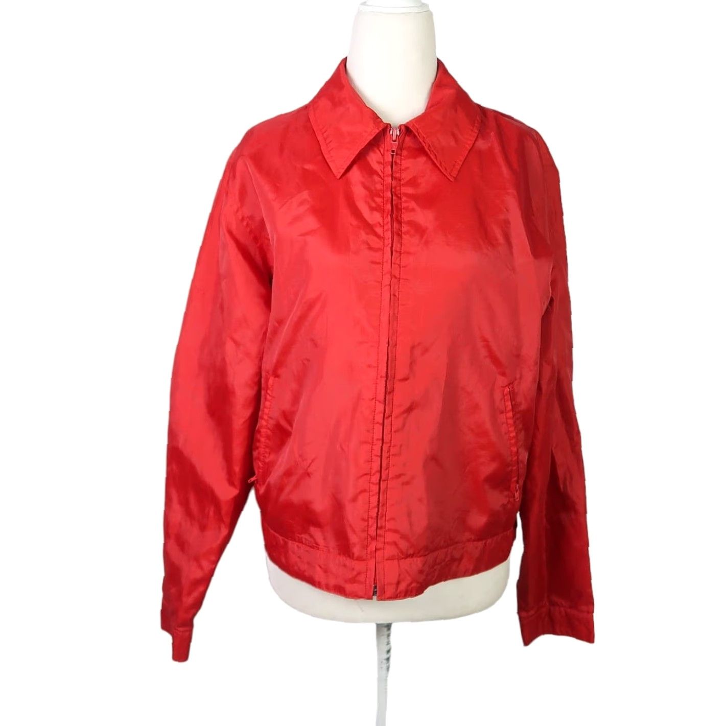 Express VINTAGE 90s Express red zip front windbreaker jacket Womens M Casual 90s Style Short Jacket/Coat Fall Spring Polyester Zip Size M / US 6-8 / IT 42-44 - 2 Thumbnail