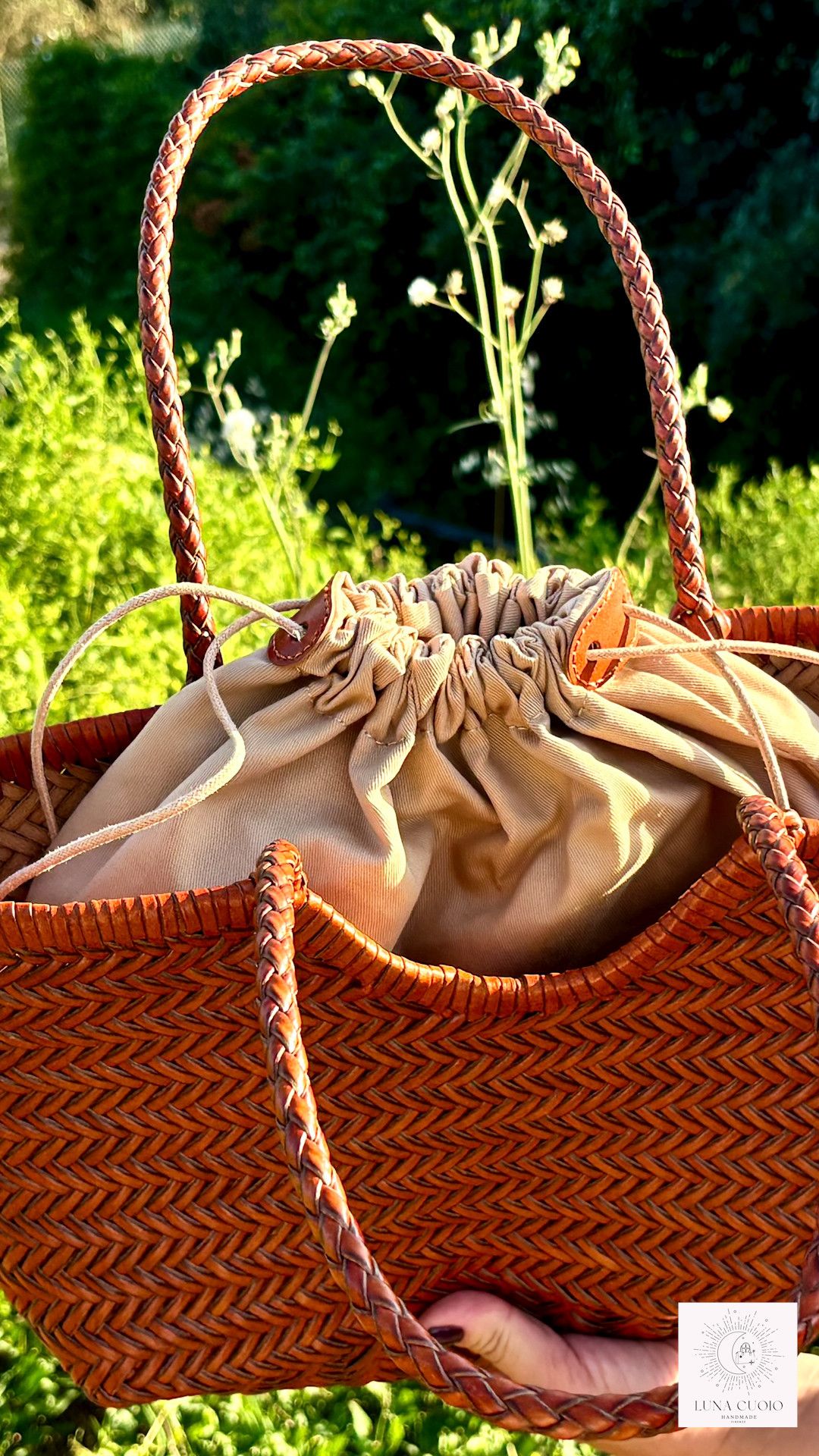 Vera Pelle Cowhide Tote Bag – Handmade Woven Leather Shoulder Bag Size ONE SIZE - 7 Thumbnail