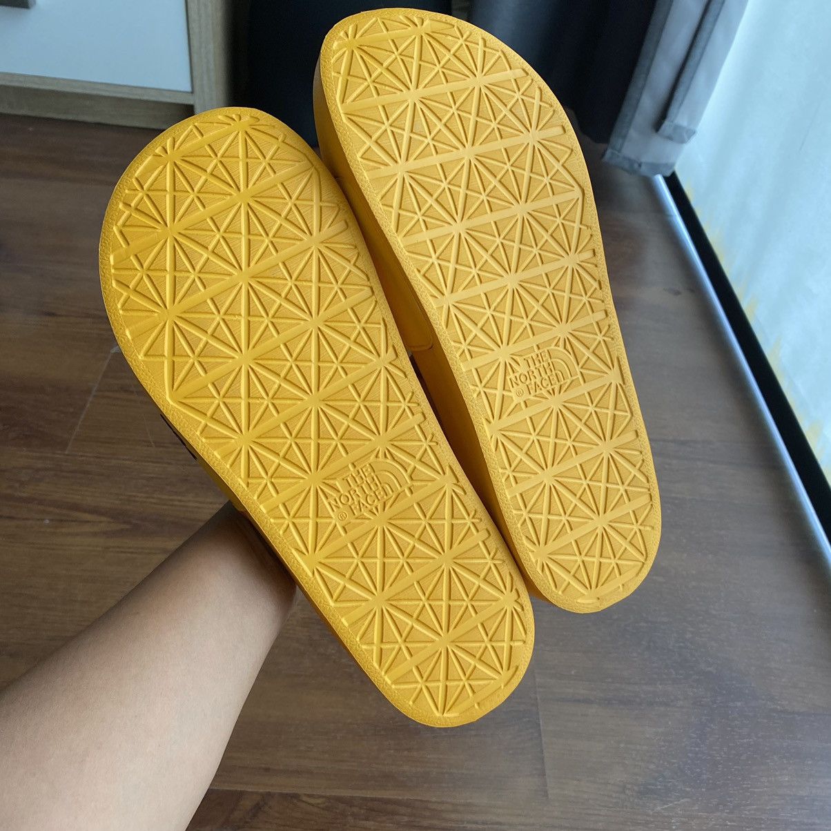 The North Face The North Face 700 puffer slide Size US 10 / EU 43 - 4 Thumbnail