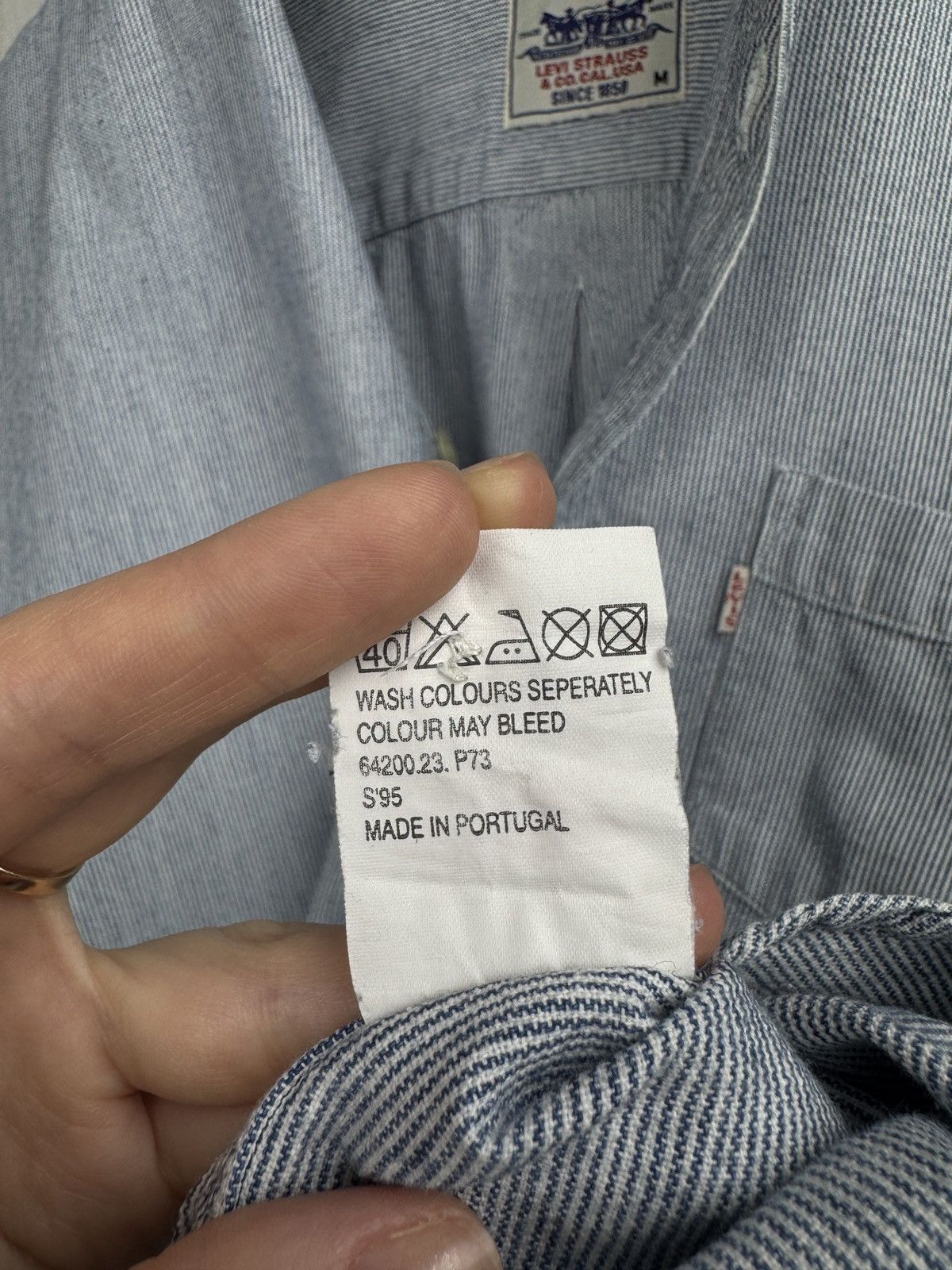 Levi's Levi’s vintage 90s collarless blue striped half button shirt Size US M / EU 48-50 / 2 - 12 Thumbnail