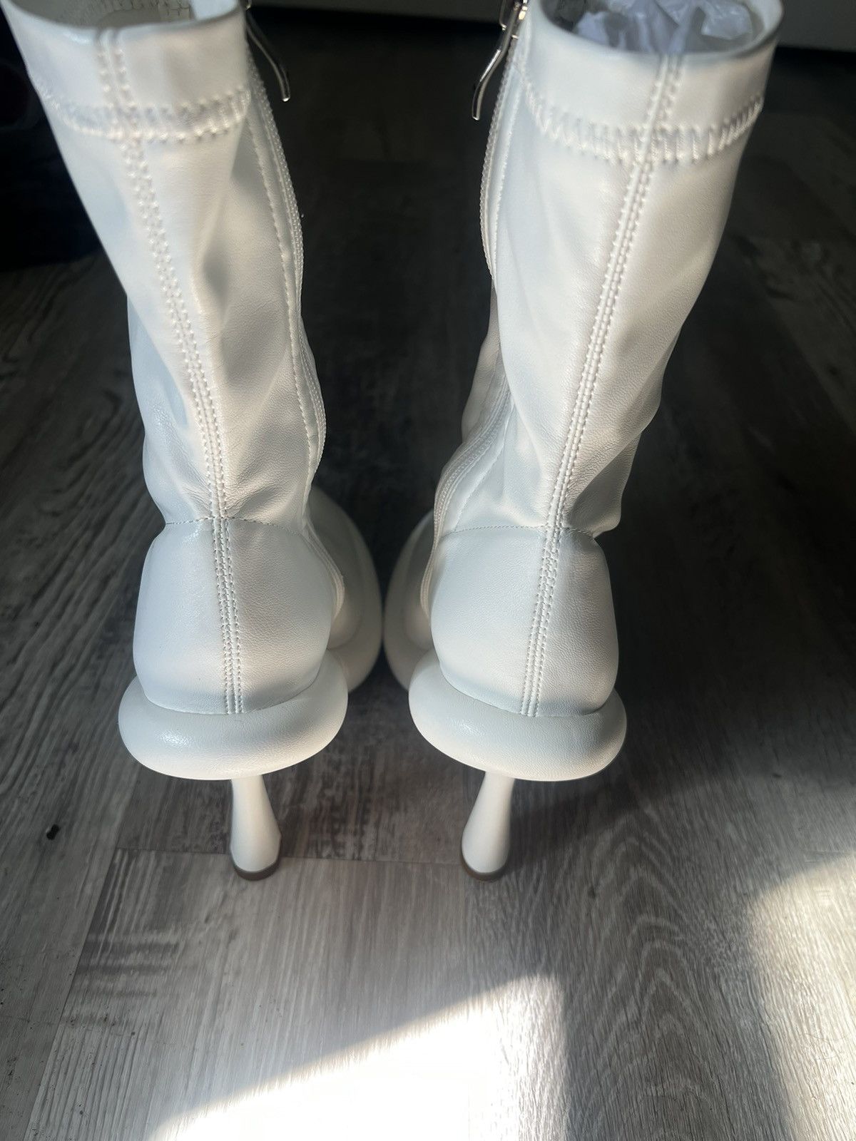 Alexander Wang Alexander Wang White Carter Puffy Platform Ankle Boots s7.5 Size US 7.5 / IT 37.5 - 5 Thumbnail