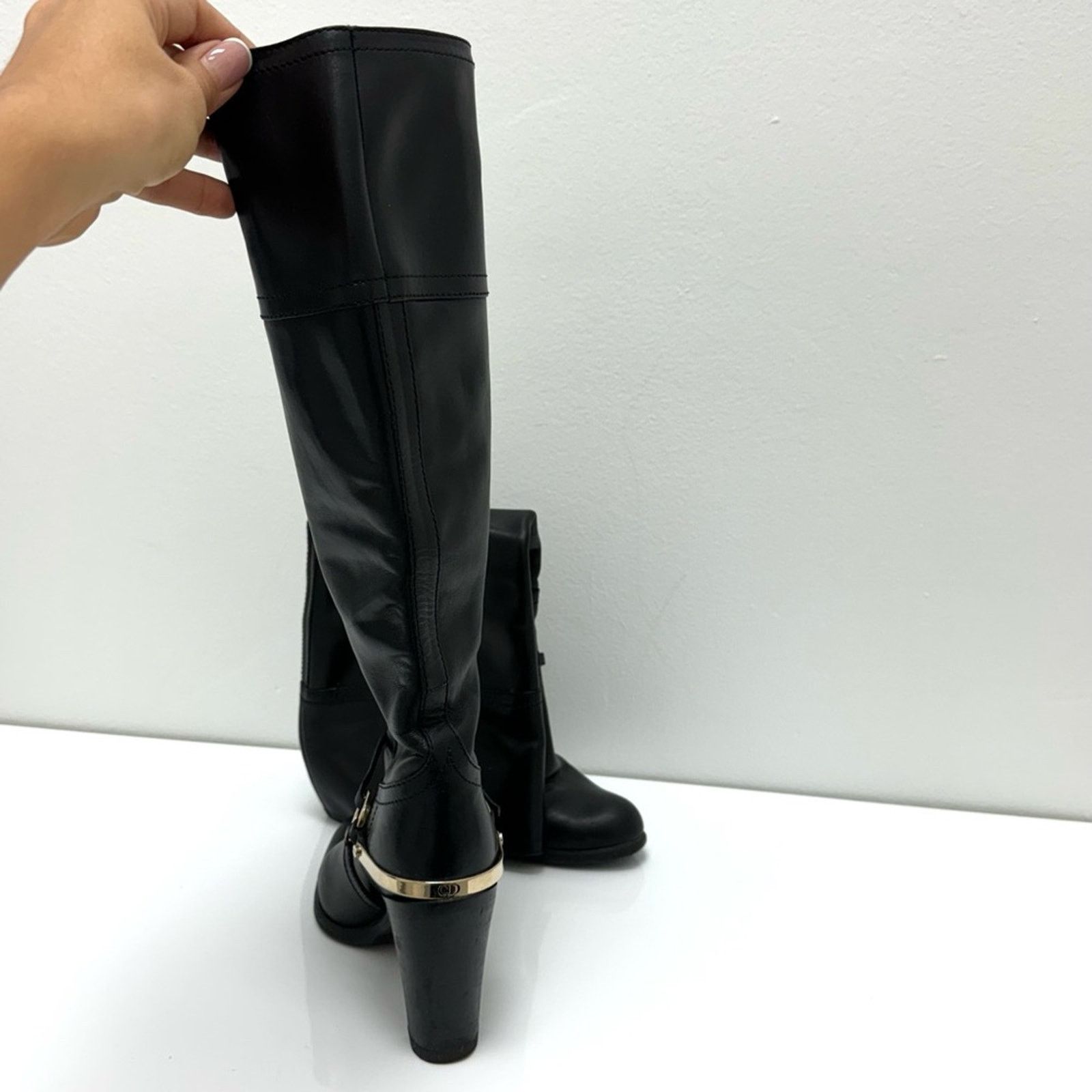 Dior Christian Dior Black Leather Boots, size 37 Size US 7 / IT 37 - 7 Thumbnail