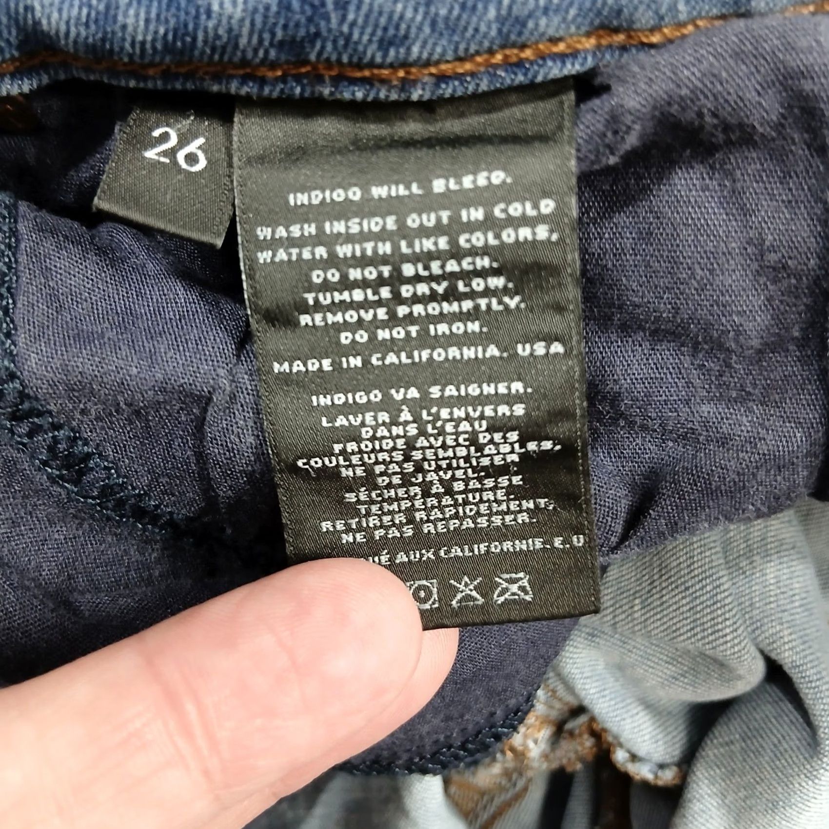 J Brand J Brand Skinny Jeans Women's 26 Blue Light Wash Stretch Denim EUC Jeans Slim Pockets 5-Pocket California USA Logo Vintage No Mens Womens Size 26" / US 2 / IT 38 - 5 Thumbnail
