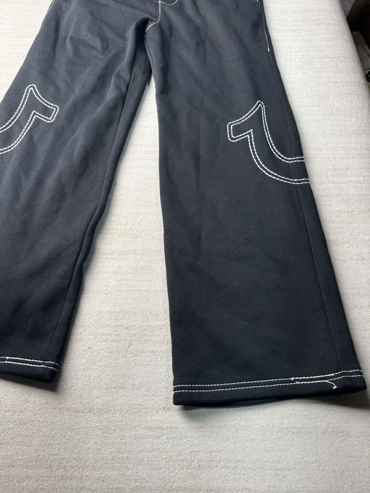 True Religion Baggy big T sweatpants Size US 29 - 2 Thumbnail