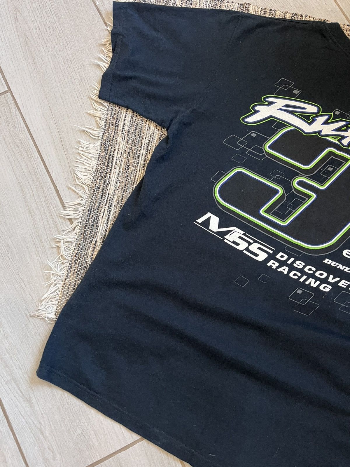 Vintage Vintage Kawasaki Moto Tshirt Y2K racing tee minimalistic Size US L / EU 52-54 / 3 - 9 Thumbnail