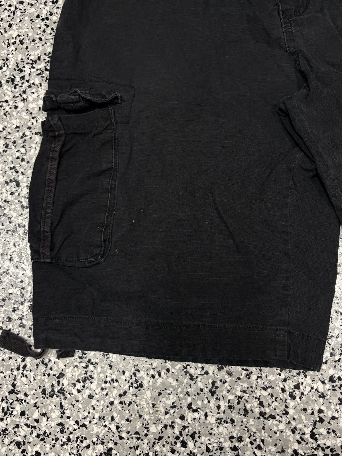 Ecko Unltd. 2000s Ecko Untld. Black Cargo Baggy Fit Shorts Size 36 Size US 36 / EU 52 - 6 Thumbnail