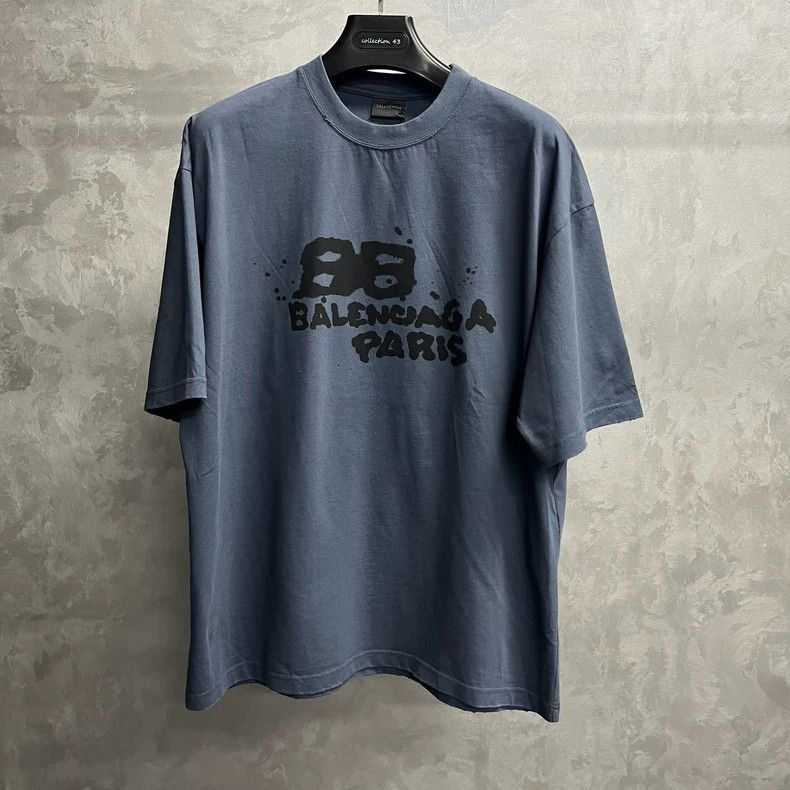 Balenciaga Balenciaga latest washed blue/black letter printed casual r Size US L / EU 52-54 / 3 - 1 Thumbnail