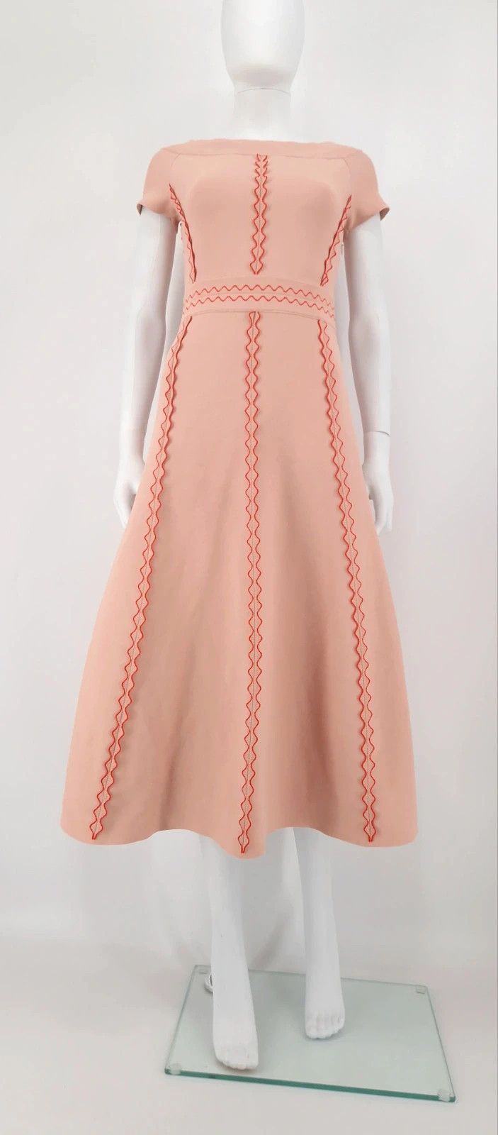 Alexander McQueen Alexander McQueen Off-Shoulder Embroidered Midi Dress Size M / US 6-8 / IT 42-44 - 11 Thumbnail