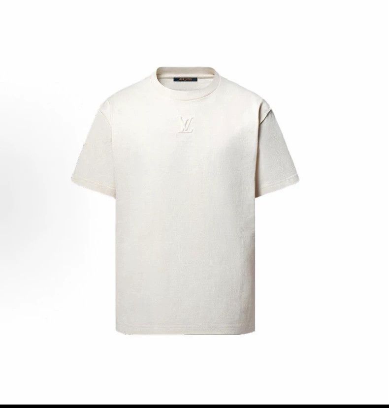 Louis Vuitton louis vuitton Logo Embossed Crew Neck Short Sleeve Size US XL / EU 56 / 4 - 1 Thumbnail