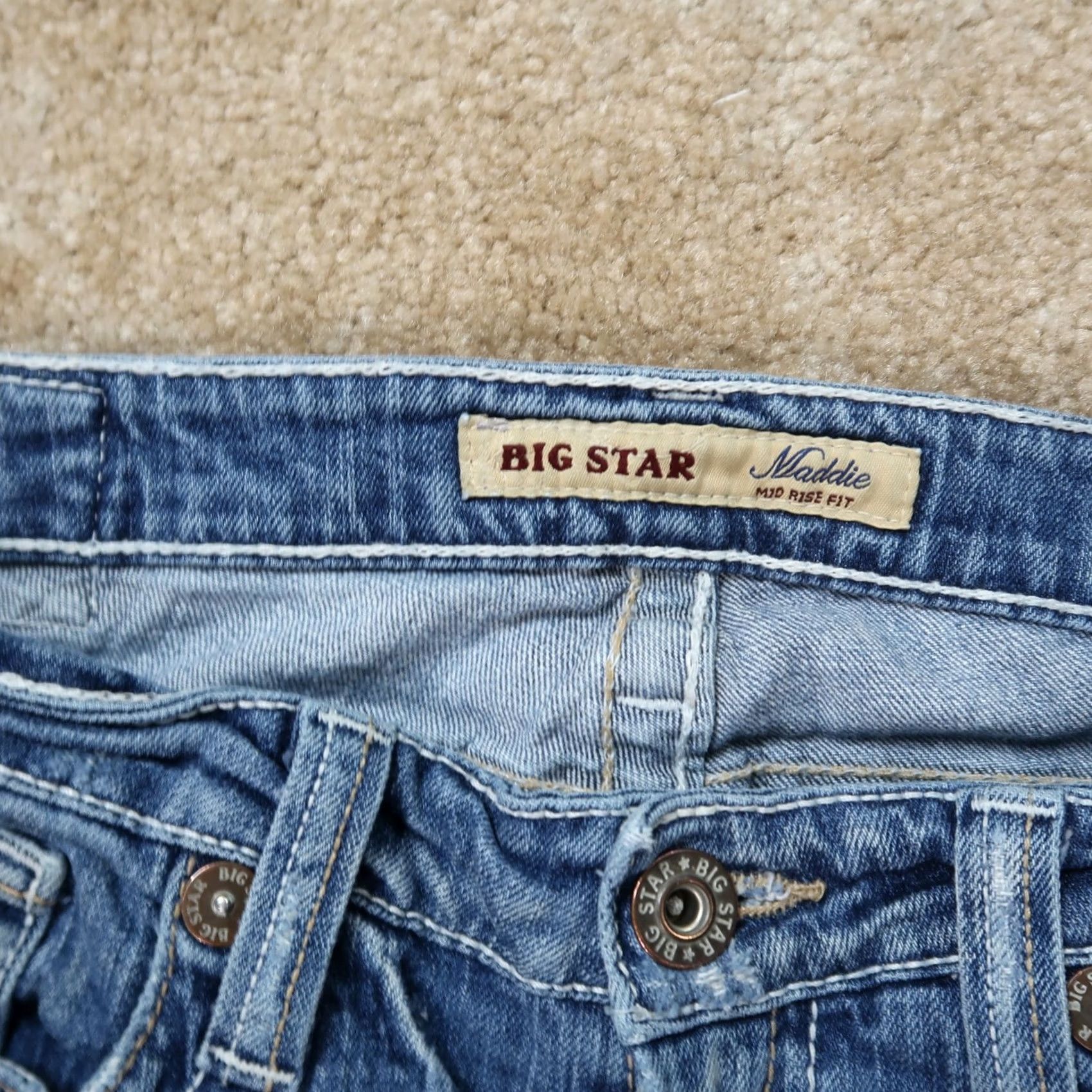 Denime BIG STAR Maddie Capri Jeans Women's 29 Blue stretch Denim Capris Slim 5-Pocket Embroidered Solid Color Jeans Mens? No, Women’s Slim Blue Capris 29 Size 29" - 3 Thumbnail