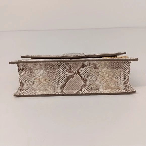 Jacquemus Jacquemus Le Grand Bambino Snake-Embossed Crossbody Bag Size ONE SIZE - 14 Thumbnail
