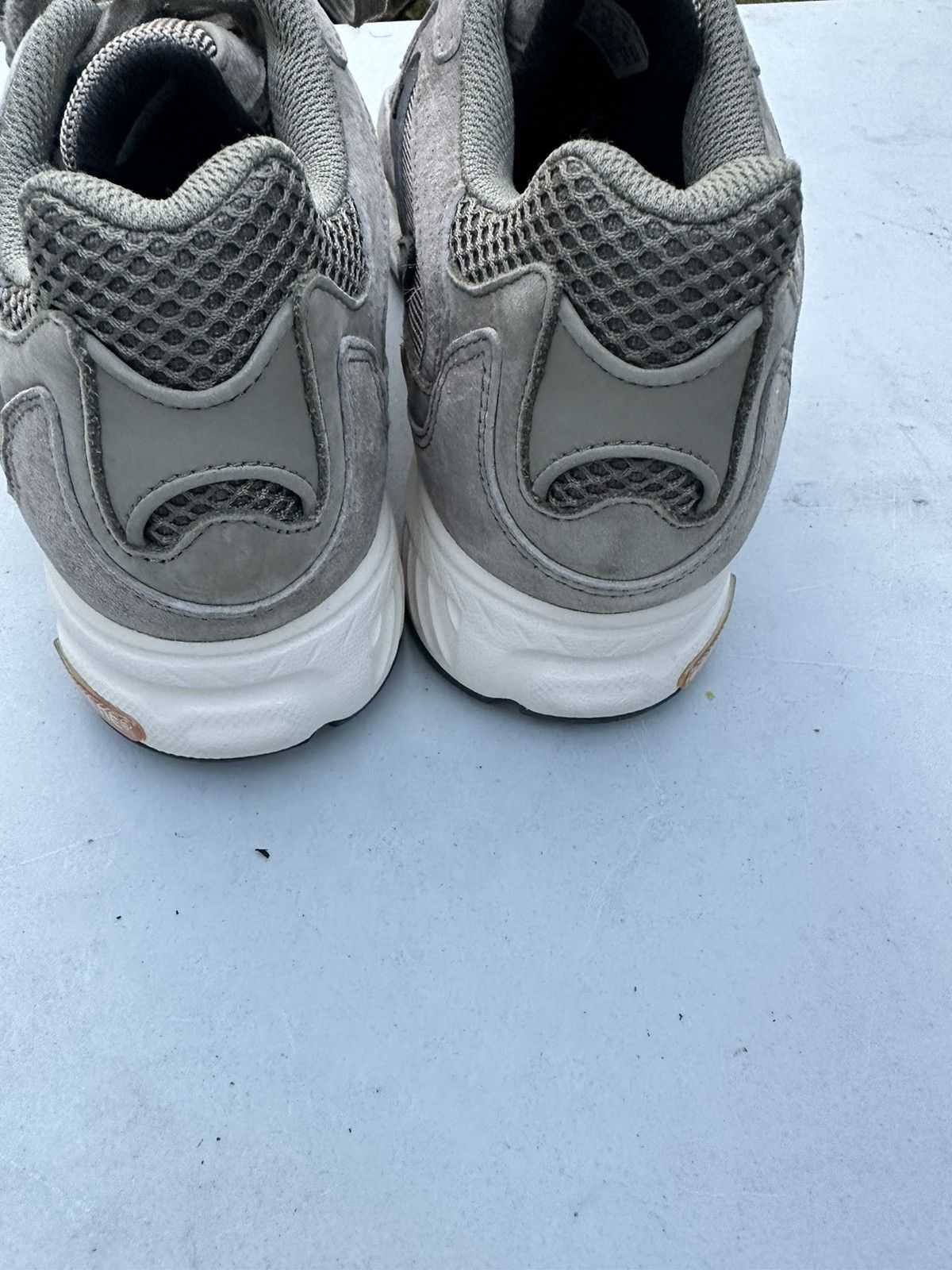 Adidas Adidas Response CL Size US 9 / EU 42 - 6 Thumbnail