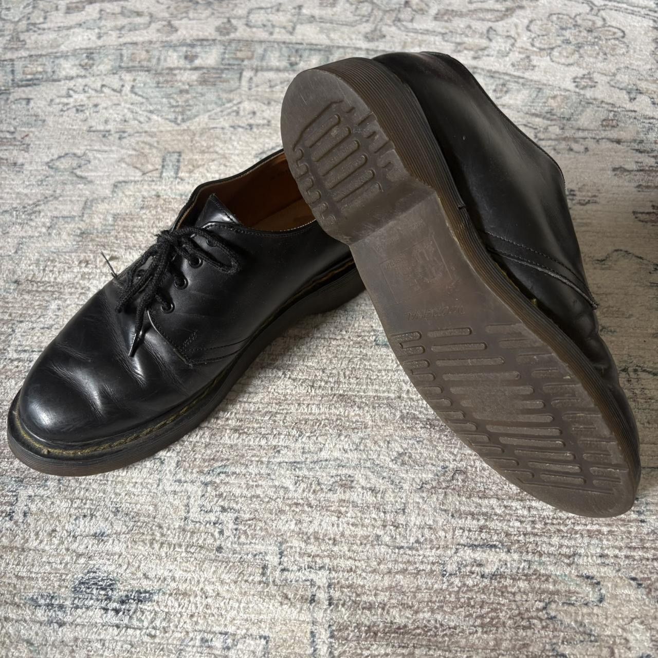 Dr. Martens Made in England low ankle doc martens Size US 8 / EU 41 - 3 Thumbnail